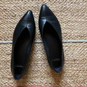 Vagabond Black Flats size EU 38